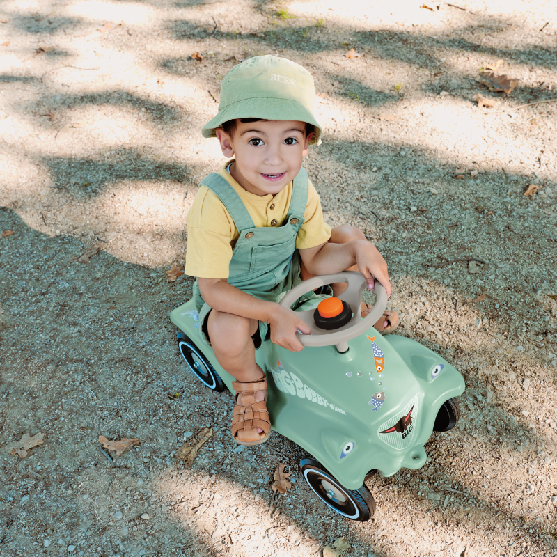 9f04d7ea25b7f6a7c08f70fe7971d8a3