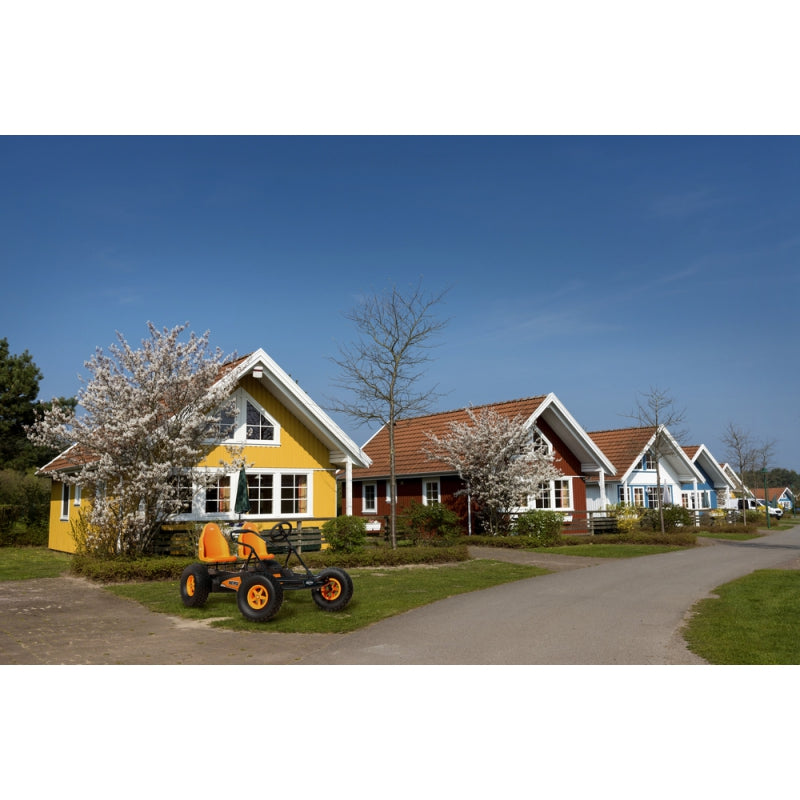 570aefb9cbc949d2eafe698378b2ab16